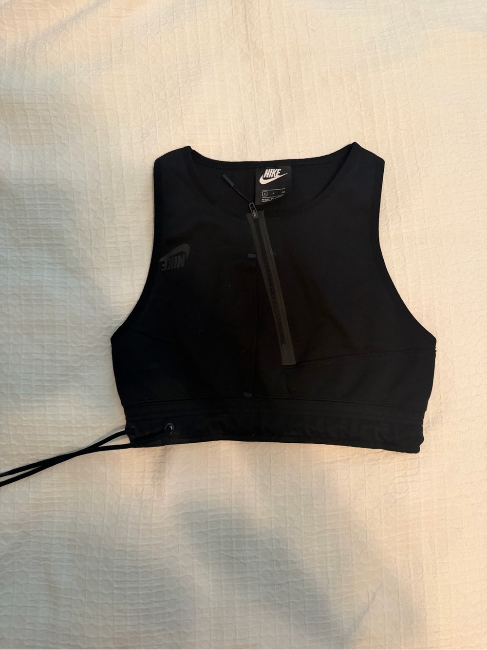 Nike Black Cropped Tank SM